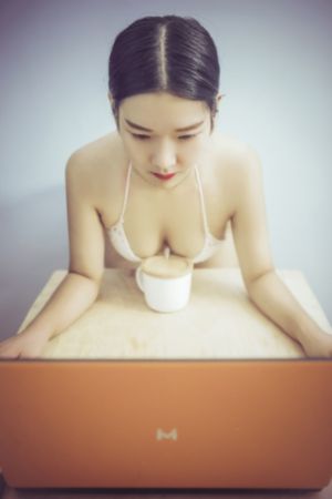 短视频毛片_4K全集免费观看