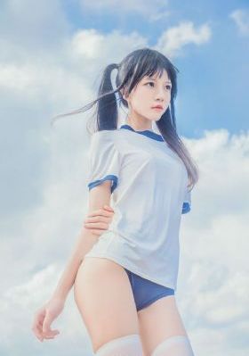日韩色网址_720免费高清观看